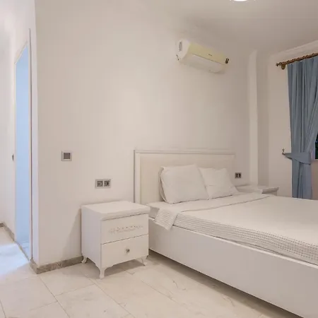Palm Kalkan カシュ